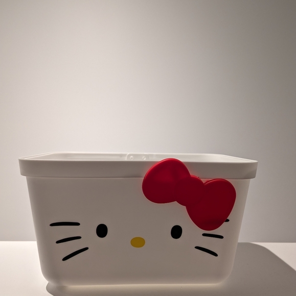 Hello Kitty Miniso Organizer Basket - Rare - Picture 1 of 3